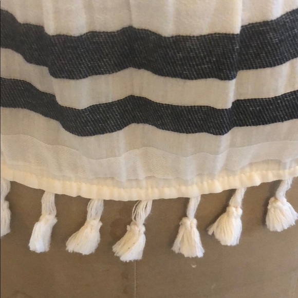 Lisa& Lucy top - Picture 2 of 7